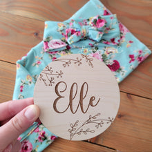 Load image into Gallery viewer, Personalized Baby Name Wood Announcement - Floral